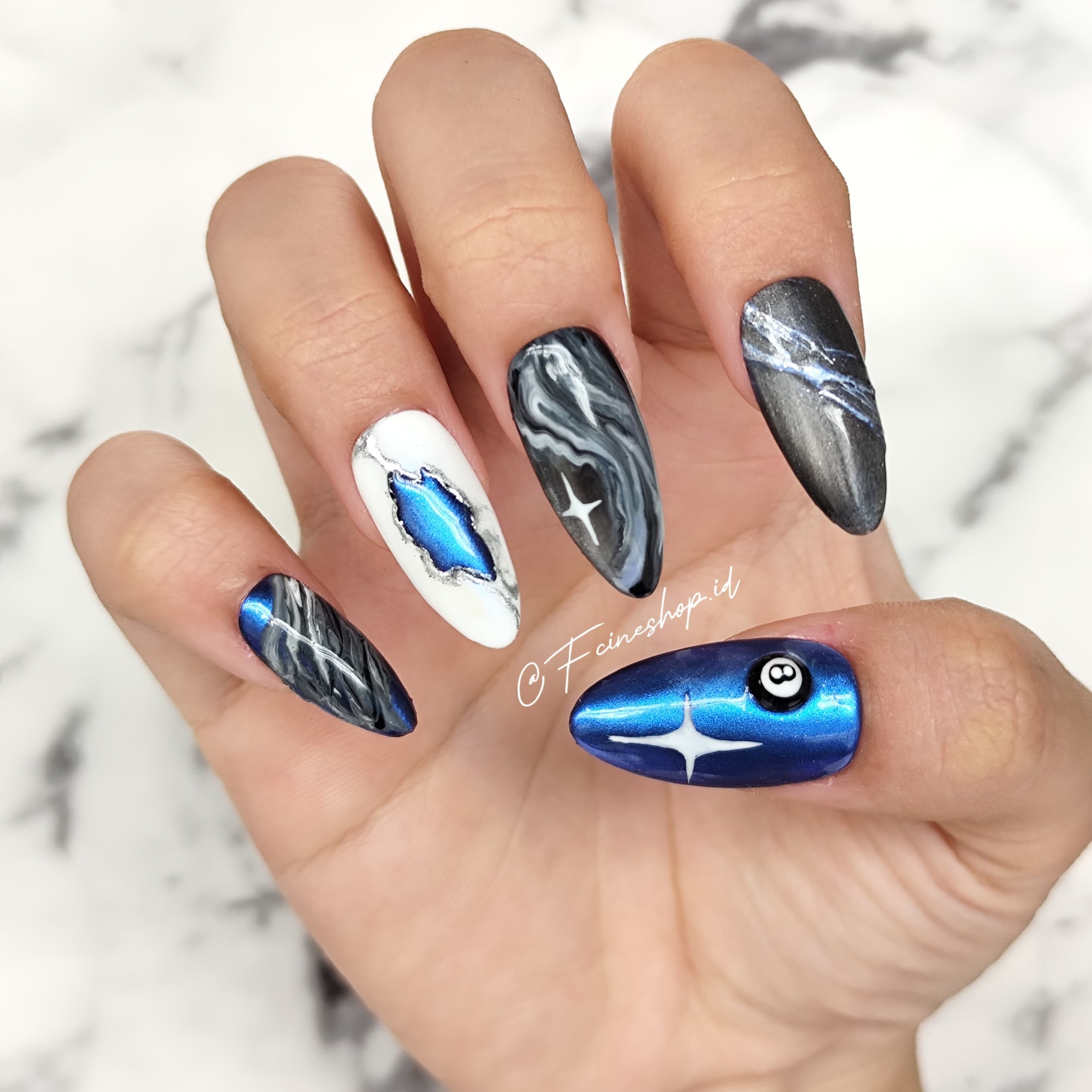 8 Ball & Metalic Blue 2