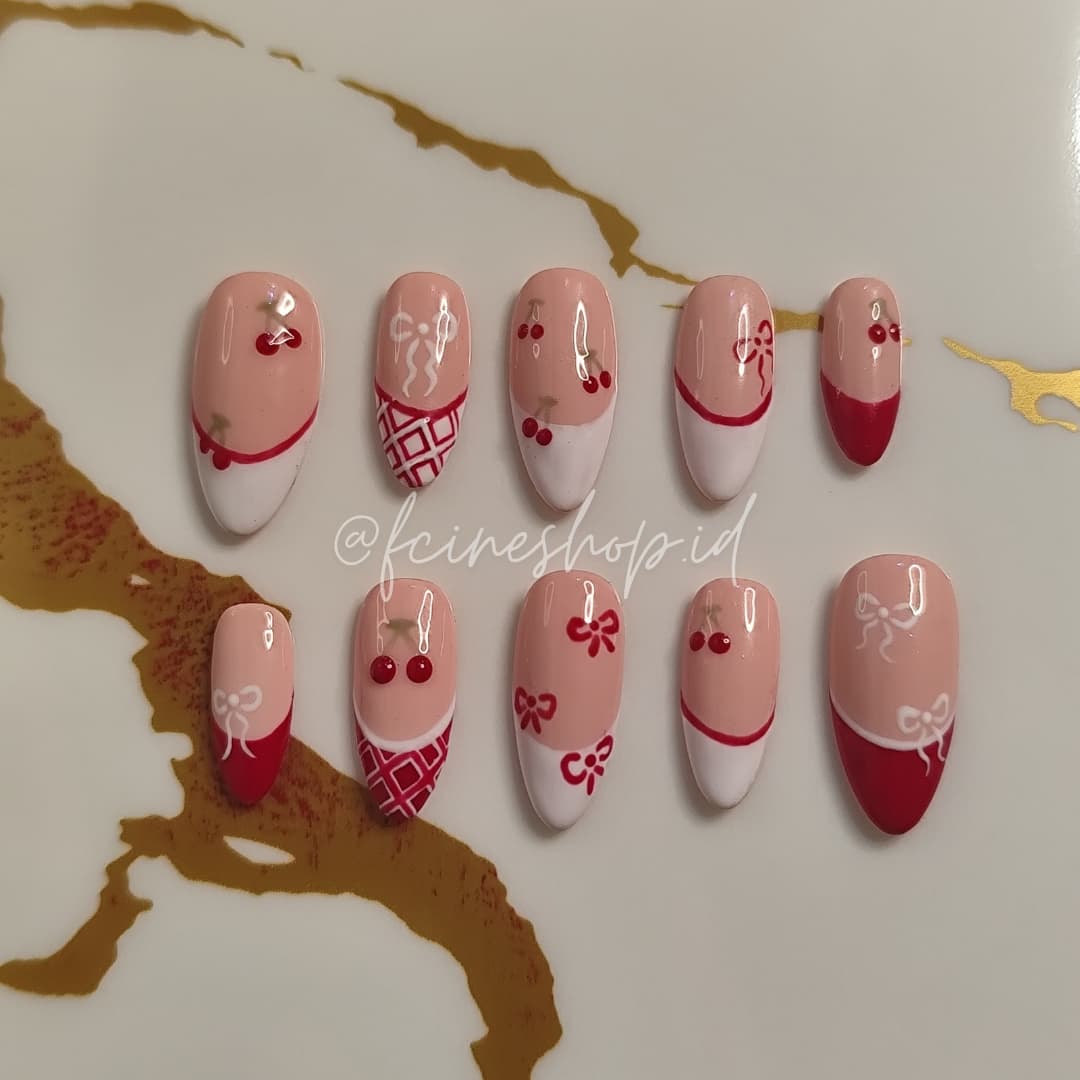 Coquette & Cherry French