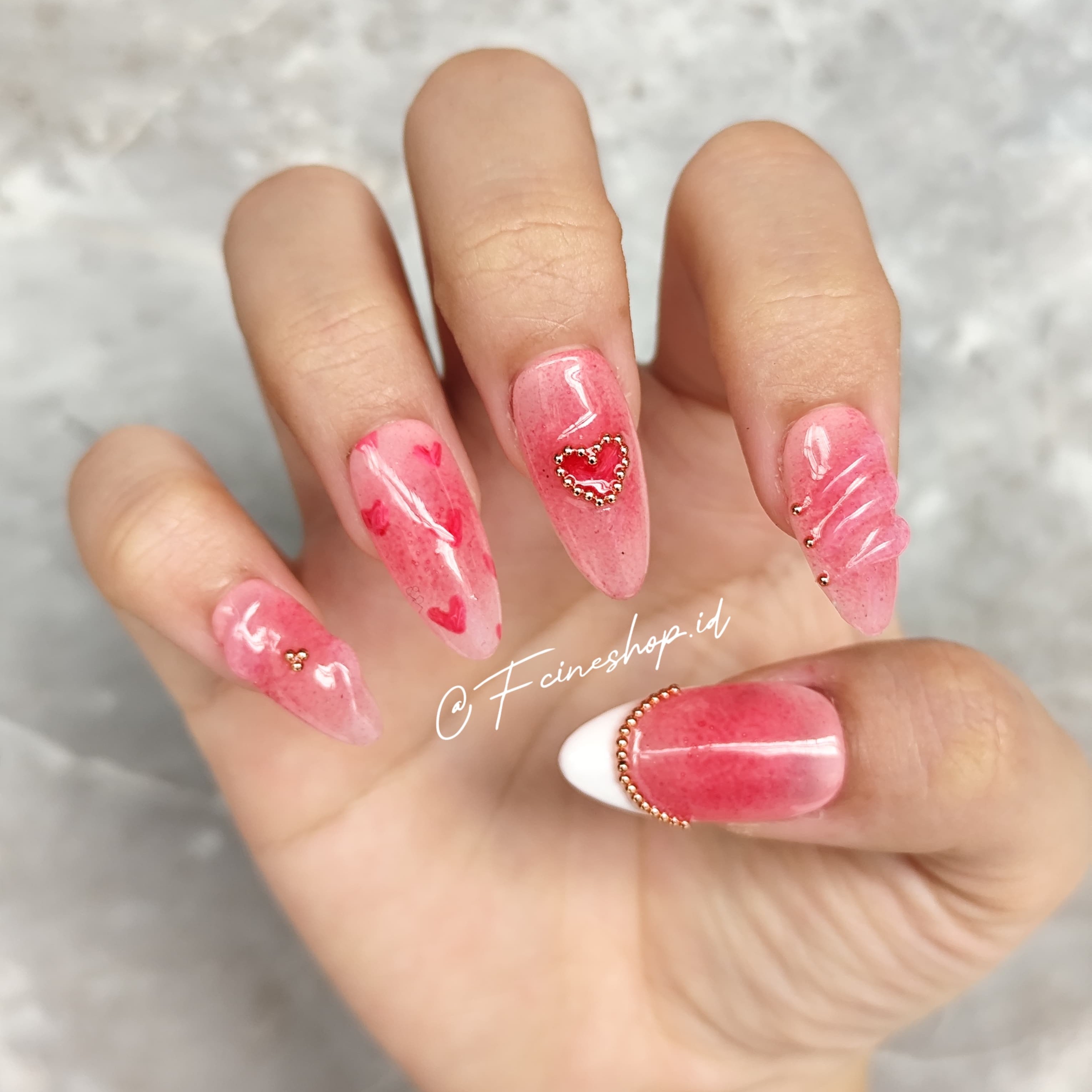 Love and Pinky Red 2
